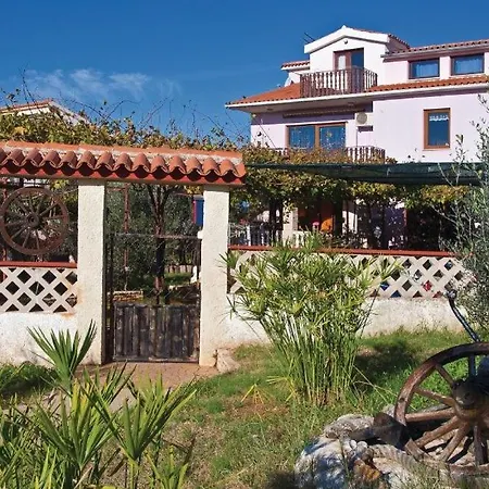 Apartman With Parking Space - 13761
