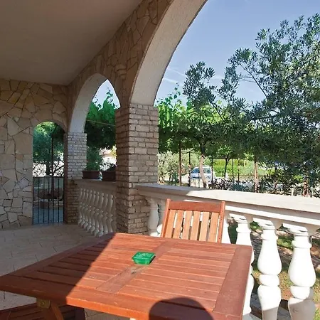With Parking Space - 13761 Apartman